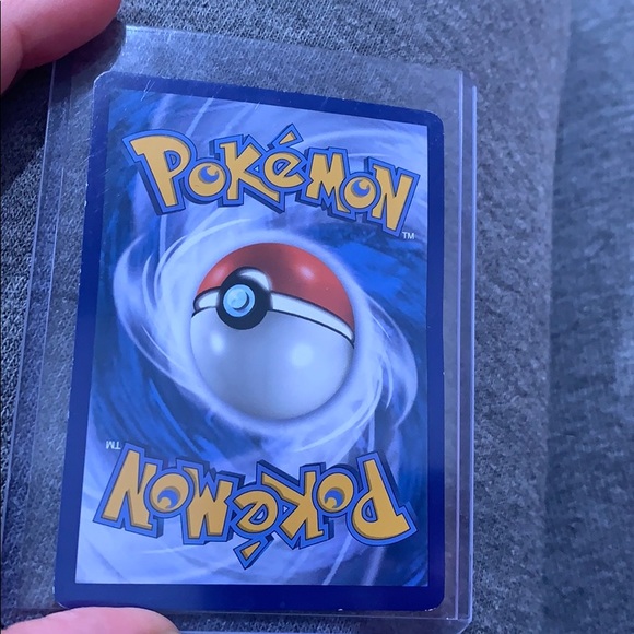 Foil Pokémon Basic Hoopa GX - Picture 2 of 2